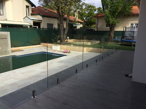 Espiga de Vidrio Dúplex 2205 de Grado Marino para Cercas de Piscina de Vidrio sin Marco de 12 mm, Alta Resistencia a la Corrosión para Propiedades Frontales al Mar - Product Image 2
