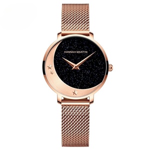 Nuevo reloj de moda para mujer con diseño de cielo estrellado, 33 mm, con adornos de luna y estrellas, resistente al agua, con correa de malla de acero inoxidable y movimiento de cuarzo. - Product Image 2