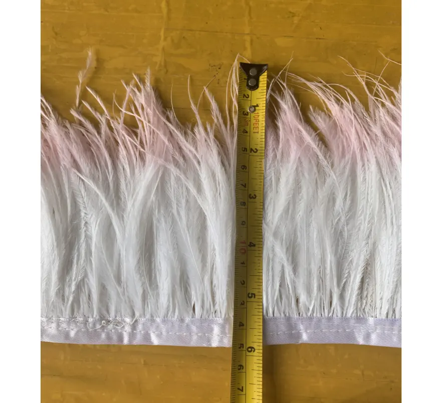 Hot selling high Quality 3ply ostrich feather fringe in white and pink two tone colorway for wedding and party