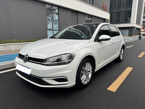 Auto Usado de Bajo Kilometraje, Volkswagen <span class=keywords><strong>Golf</strong></span> 2018 230TSI, Edición Comfort Automática, Auto de <span class=keywords><strong>Segunda</strong></span> <span class=keywords><strong>Mano</strong></span>, Hatchback Compacto, Excelente - Product Image 2