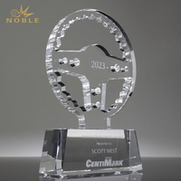 Design personnalisé k9 Crystal Cutout Crystal Volant Award
