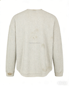 Camiseta Oversize Térmica con Gráfico Personalizado, Bajo sin Rematar, Estampado DGT, Efecto Desgastado, Borde Cortado, Textura Waffle, Manga Larga - Product Image 3