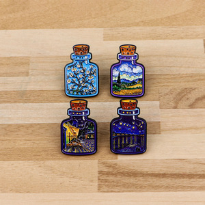 Set <span class=keywords><strong>de</strong></span> 4 Broches Esmaltados <span class=keywords><strong>de</strong></span> Botella <span class=keywords><strong>de</strong></span> los Deseos con Pinturas Famosas, Serie Van Gogh, Insignia Decorativa <span class=keywords><strong>de</strong></span> Arte Creativo, Regalo para Amantes del Arte - Product Image 4