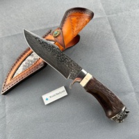 Couteau de chasse en acier damas martelé haut de gamme OMG poignée en os de bétail en bois fait à la main Camping tactique avec étui en cuir