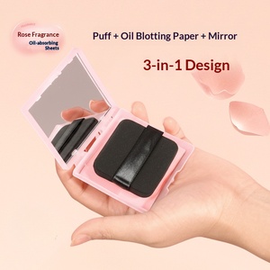 Carta Assorbente Portatile Profumata alla Rosa per il Viso, Assorbe il Sebo Senza Disturbare il Trucco, con Specchietto per Ritocchi - Product Image 2
