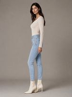 Jean skinny décontracté taille haute respirant bleu clair de luxe avec boutons dorés pour femme