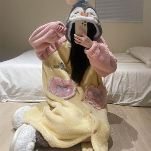 Camisón <span class=keywords><strong>de</strong></span> lana <span class=keywords><strong>de</strong></span> Coral para <span class=keywords><strong>mujer</strong></span> Otoño Invierno con forro polar grueso lindo <span class=keywords><strong>pingüino</strong></span> franela prendas <span class=keywords><strong>de</strong></span> vestir ropa <span class=keywords><strong>de</strong></span> casa Pijamas - Product Image 1