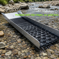 Laveuse de sable alluvial à alimentation par gravité avec tapis de riffage pour la récupération de l'or fin, pour l'exploitation minière de placer en rivière et en ruisseau