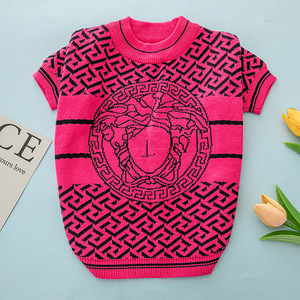 Suéter Clásico de Lujo para Perro, Falda para Otoño e Invierno, Tejido Cálido con Estampado de Poliéster, Estilo Primavera - Product Image 6