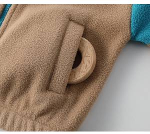 Prix d'usine Veste chaude d'hiver pour enfant pour garçon Veste polaire Vêtements d'extérieur pour bébés - Product Image 6