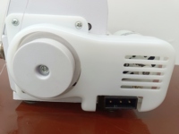 Jukky Mini machine à coudre surjeteuse plate FN10-4D pour usage domestique avec nouvel état et mécanisme d'alimentation en aiguille avec petit moteur
