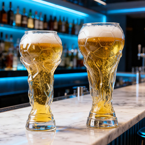 Vaso de cerveza con forma de trofeo de fútbol, vaso de pinta con diseño novedoso esmerilado para beber en fiestas - Product Image 4