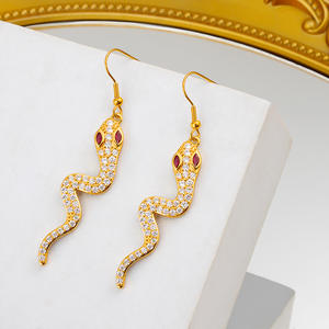 ต่างหูจี้งูการ์ตูนอะนิเมะงูเหลือมคอตั้งคอสเพลย์เครื่องประดับหูห้อยของขวัญปาร์ตี้น่ารักสำหรับผู้หญิงเด็กผู้หญิง - Product Image 3