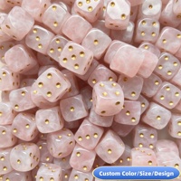 Ensembles de dés OEM D6 en résine 16 mm multicolores à coins arrondis roses avec motif nacré pour jeux de société