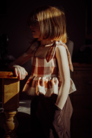 Nouvel ensemble de vêtements d'été pour bébé fille : Top court à bretelles mignon et pantalon large tendance