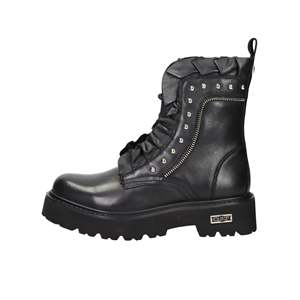 รองเท้าบูทคอมแบทสำหรับผู้หญิง หนังสีดำ แต่งระบาย พื้นหนา - Product Image 1