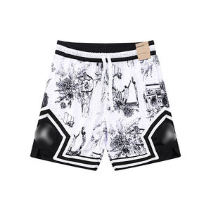 شورت رياضي للجنسين بطباعة تجريدية باللون الأسود والأبيض والأحمر لكرة القدم الأمريكية وكرة السلة، سريع الجفاف وقابل للتنفس للتدريب الرياضي وصالة الألعاب الرياضية - Product Image 3