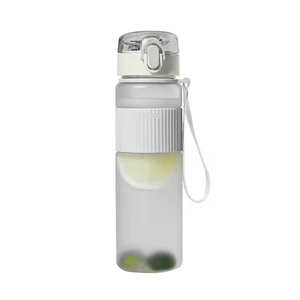 Botella de Agua de Plástico Personalizada con Tapa Abatible Ecológica de Alta Calidad para Beber Directamente, Ideal para Camping, Venta al Por Mayor del Fabricante - Product Image 6