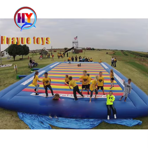 Géant 15x9 mètres Gonflable d'extérieur pour enfants et adultes Amusement Rebond Saut Coussin comme un château gonflable - Product Image 4