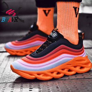 Chaussures de sport décontractées pour hommes, respirantes, à semelle souple, motif arc-en-ciel, grandes tailles, baskets de court, tendance mode printemps-automne - Product Image 5