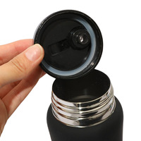 Bouteilles de flacons d'eau thermos isolés scellés sous vide en acier inoxydable pour le travail et les voyages Termo