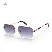Lunettes de soleil sans monture de marque Omelle - Branches en métal et protection UV dégradée à coupe diamant personnalisable