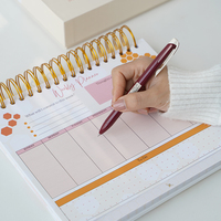 Agenda 2026 avec couverture en papier fantaisie, reliure spirale personnalisée, planification hebdomadaire et quotidienne, liste de choses à faire