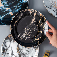 Assiette en céramique écologique de Style nordique pour une utilisation au restaurant salade et plat à steak de mode en gros avec motif en marbre