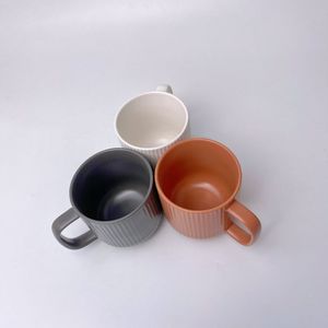Taza de café de cerámica de porcelana fina estilo americano de 11oz y 12oz con asa, marca Jiusi, sostenible, para regalo y hogar, muestra gratuita al por mayor - Product Image 2