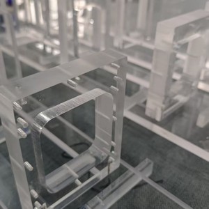 Pièces de précision en acrylique, usinage CNC, découpe, pièces en verre organique personnalisées, gravure fine - Product Image 4