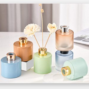 Diffuseur de parfum d'ambiance de luxe 100ml 120ml à bâtonnets, répulsif anti-moustiques, en bouteille de verre pour la décoration intérieure - Product Image 4