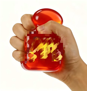 Nuovo Nee Doh Edizione Limitata M Brand Cubo Antistress a Forma di Hamburger Quadrato Suptid Squish Rosso Carino Ecologico Sensoriale Morbido - Product Image 5