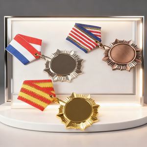 Insignia Metálica en Blanco para Diseño, Medalla de Honor de Aleación de Zinc, Artesanía Metálica, Ideal para Actividades de Campamentos de Verano y Competiciones - Product Image 6