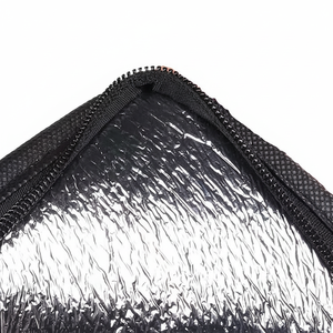 Bolsa de refrigeración de reciclaje de gran capacidad con aislamiento térmico impermeable verde resistente - Product Image 1