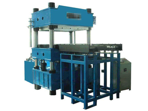 Presse de vulcanisation de plaques en caoutchouc à vendre, structure à cadre, grande taille, pour <span class=keywords><strong>tapis</strong></span> industriels - Product Image 5