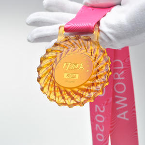 Jadevertu Plaques de prix pour événements sportifs personnalisées Glaçure colorée Médailles en verre de cristal avec ruban cadeau souvenir d'équipe - Product Image 5