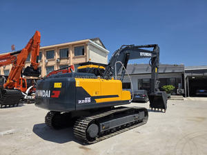 Excavadora de orugas hidráulica Hyundai HX220S usada 2022 modelo Cummins Engine 22 Ton 1,7 m cubo buena calidad venta incluye núcleo - Product Image 2