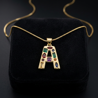 Pendentifs 26 lettres anglaises en laiton incrusté de zircon, accessoires de bijoux DIY, pendentif lettre A doré tendance Caibao pour collier