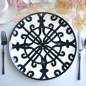 <span class=keywords><strong>Assiette</strong></span> à dîner en porcelaine fine à <span class=keywords><strong>motif</strong></span> fer <span class=keywords><strong>noir</strong></span>, service de vaisselle en céramique <span class=keywords><strong>noir</strong></span> et blanc, décoration de table classique pour banquet de mariage - Product Image 1