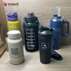 Botella de Agua Deportiva Portátil de Acero Inoxidable 304, Ecológica, Duradera, con Color Degradado, para Exteriores, de Gran Capacidad y Aislada - Product Image 1