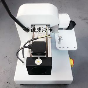 Máquina Engarzadora y Cortadora de Mangueras Hidráulicas con Motor/Engranaje, Precio Competitivo, Potencia de 4kW - Product Image 5