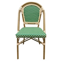 Chaises de salle à manger de style bistrot français pour l'extérieur, très vendues, en rotin PE Echo populaire, imperméables, protection UV, complétées par une table en métal