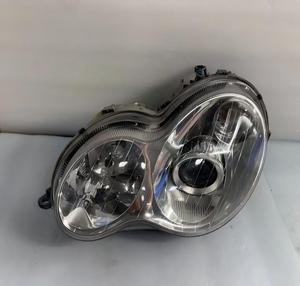 Faro Delantero de Xenón para <span class=keywords><strong>Mercedes</strong></span> Benz <span class=keywords><strong>Clase</strong></span> C <span class=keywords><strong>C200</strong></span> C230 C260 C280 C250 2000 2006 2007 2008, Lámpara Delantera para <span class=keywords><strong>Mercedes</strong></span> W203 2038200261 - Product Image 5