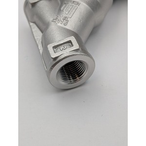 Yeni ve Orijinal 2000 00142613 Eğimli Koltuk Valfi 2/2 Yollu Pnömatik Depoda Mevcut PLC Programlama Kontrol Cihazı - Product Image 3