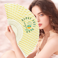 Éventail pliable en bambou pour femme avec motif peint, style vintage, pour la danse, les festivals de musique, les mariages et les décorations d'église