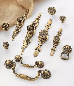 Hot Sale Solid Brass <strong>Antique</strong> Handle Kitchen Cabinet Handles <strong>Drawer</strong> <strong>Knobs</strong> - Product Image 3