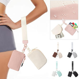 En stock Lulu Mini porte-monnaie pour femmes Sac à cartes portable et <span class=keywords><strong>portefeuille</strong></span> de poignet de stockage bancaire avec fermeture à glissière Doublure en polyester - Product Image 2