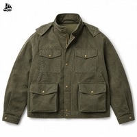 Blouson Moto Homme Vert Olive Brodé en Daim Lavé Style Vintage Usé avec Poches Utilitaires Zippées – Vêtement d'extérieur Décontracté Streetwear
