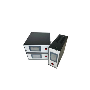 Generador de Infrarrojos de Alta Eficiencia de 220V 20KHz 2000W para Soldadura/Corte de Telas No Tejidas, ABS/Nylon/PET - Product Image 6