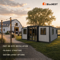 Maison conteneur extensible BlocNEST, bungalow préfabriqué modulaire avec aménagement flexible pour la vie de famille et les vacances